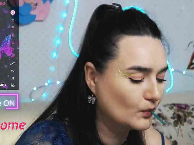 Lina_ webcam