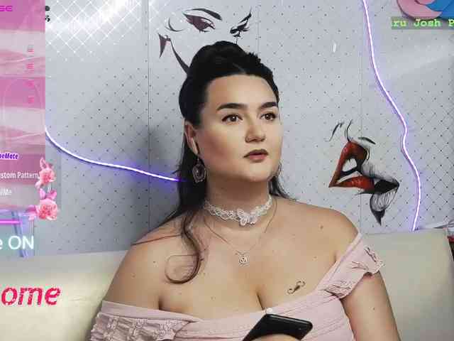 Lina_ webcam