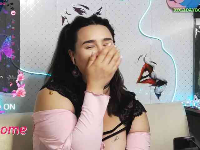 Lina_ webcam
