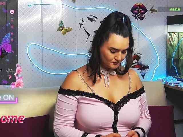 Lina_- webcam