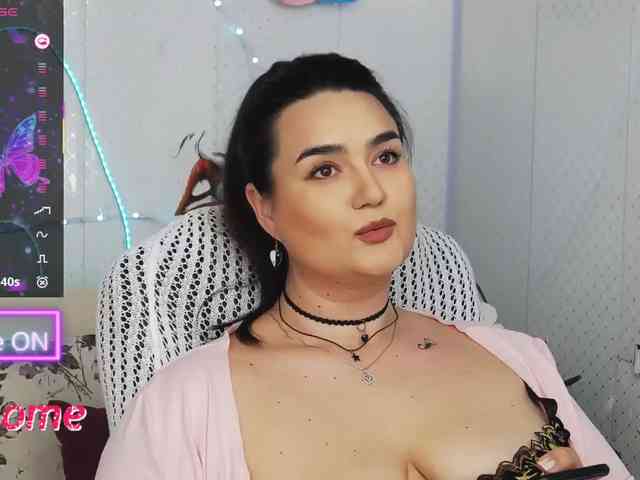Lina_ webcam