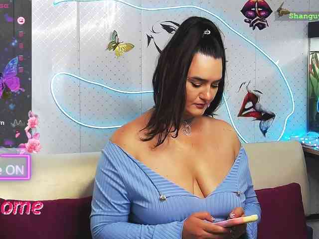 Lina_ webcam