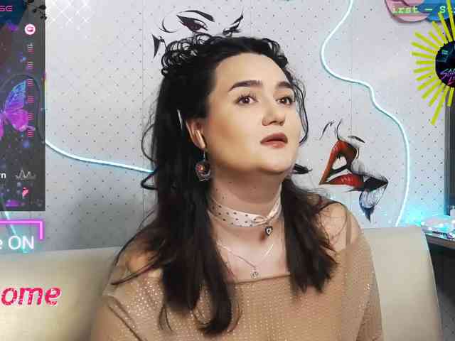 Lina_ webcam