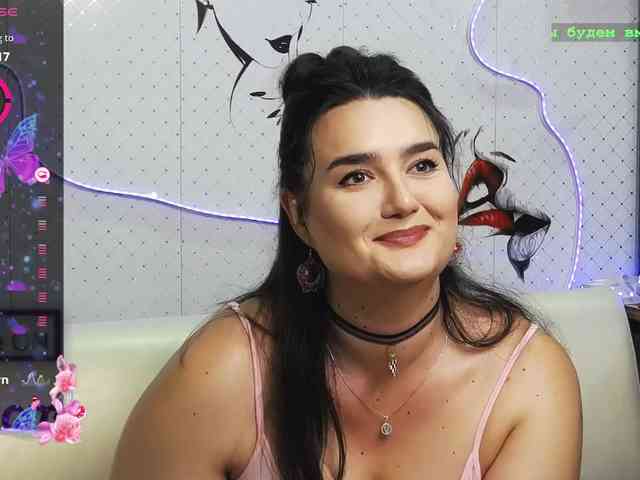 Lina_ webcam