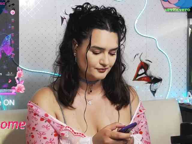 Lina_ webcam