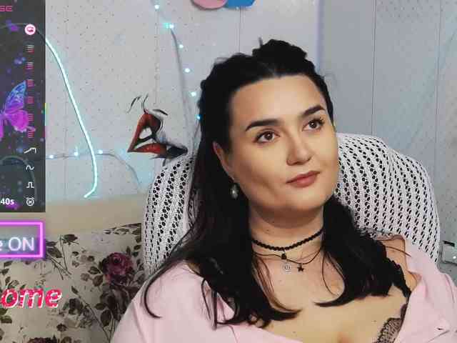 Lina_ webcam