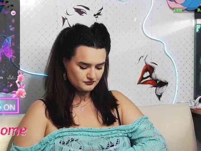 Lina_ webcam