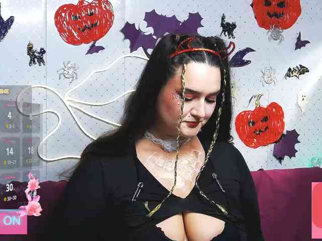 WickedButShy WickedButShy