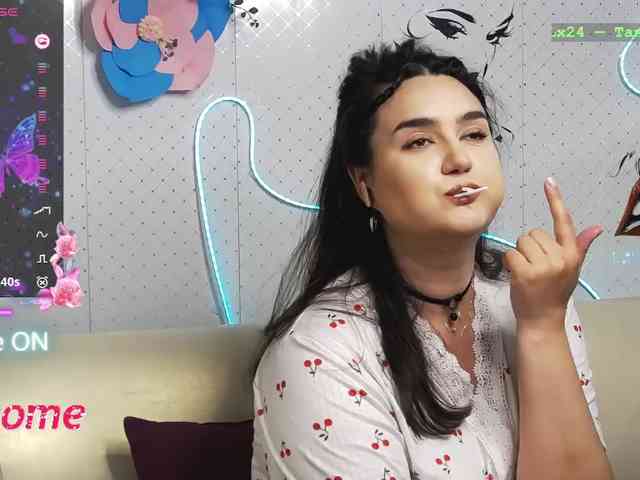 Lina_ webcam