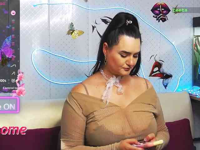 Lina_ webcam