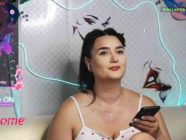 Lina_ webcam