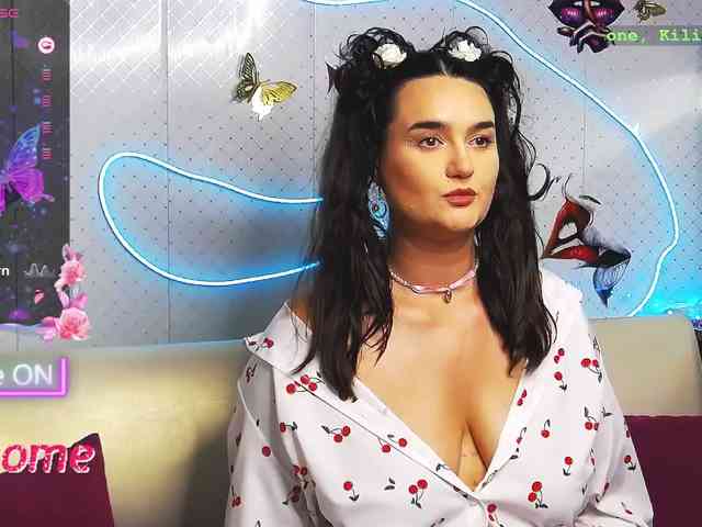 Lina_ webcam
