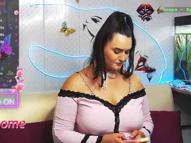 Lina_- webcam