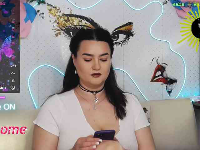 Lina_ webcam
