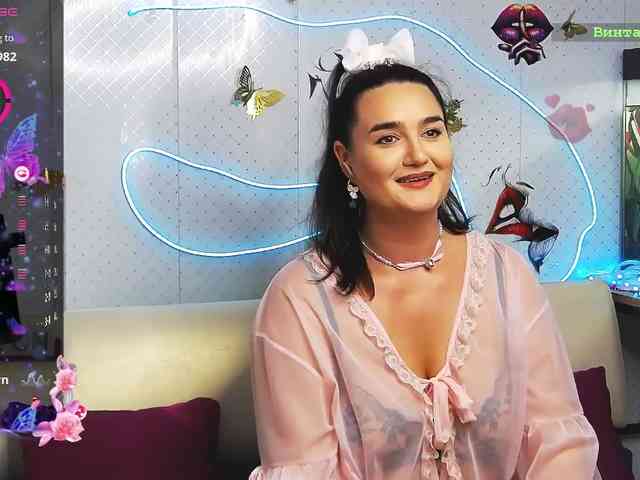 Lina_ webcam
