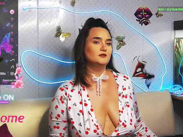 Lina_ webcam