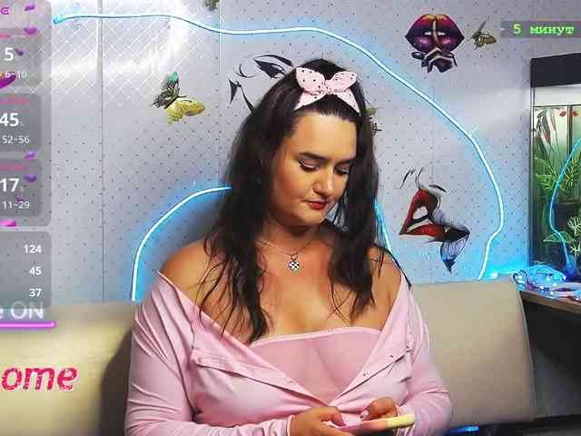 Lina_- webcam
