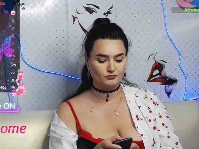 Lina_ webcam