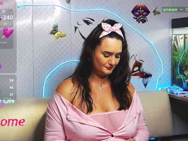 Lina_- webcam