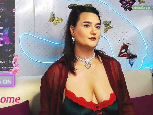 Lina_- webcam