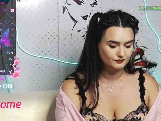 Lina_ webcam