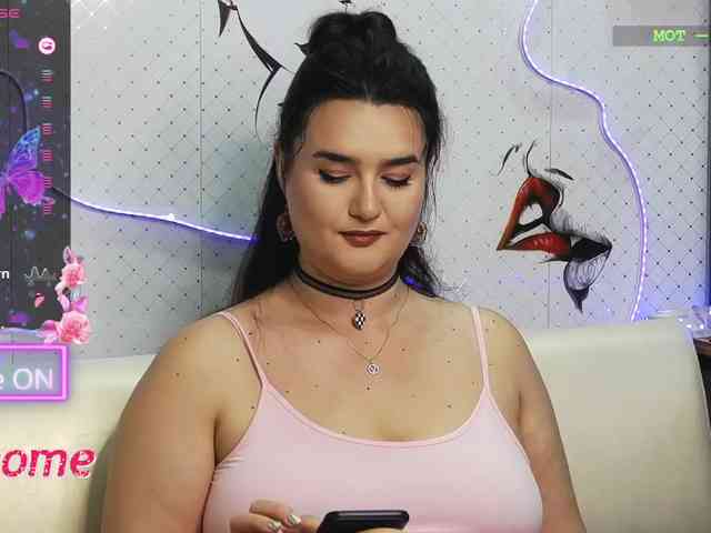 Lina_ webcam