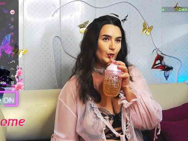 Lina_ webcam