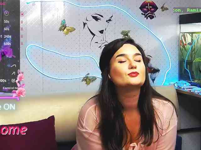 Lina_- webcam