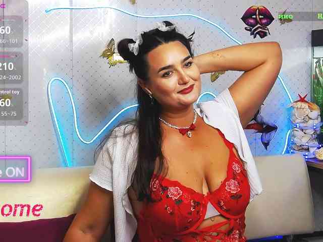 Lina_- webcam