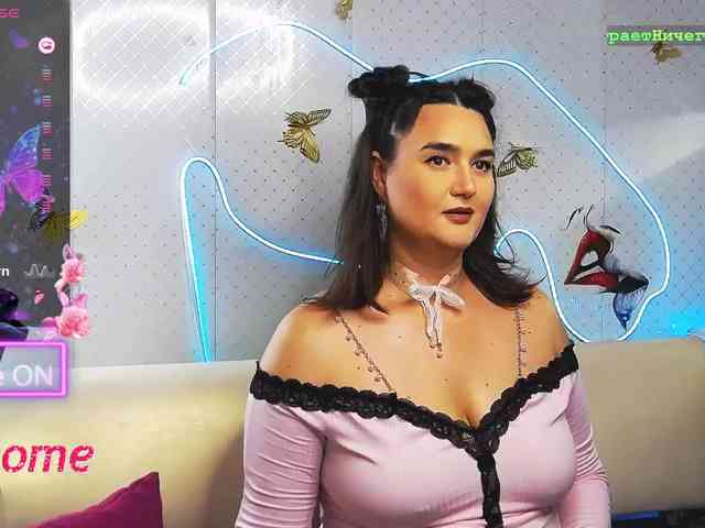 Lina_ webcam