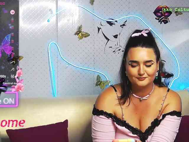 Lina_ webcam