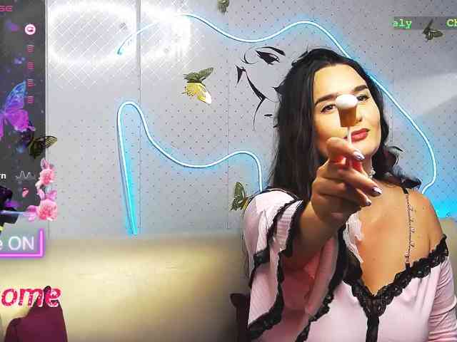 Lina_ webcam