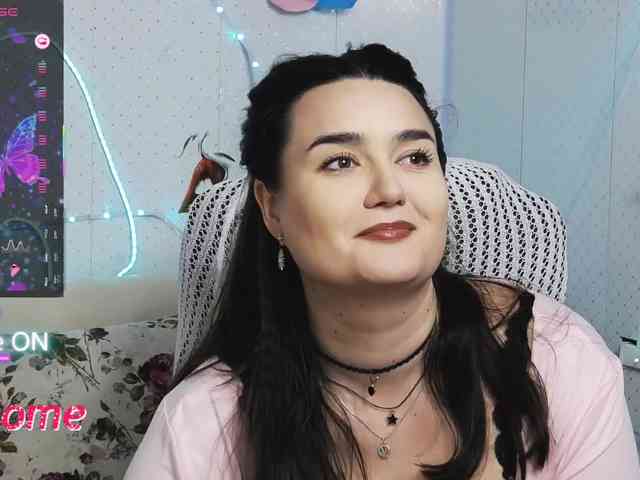 Lina_ webcam