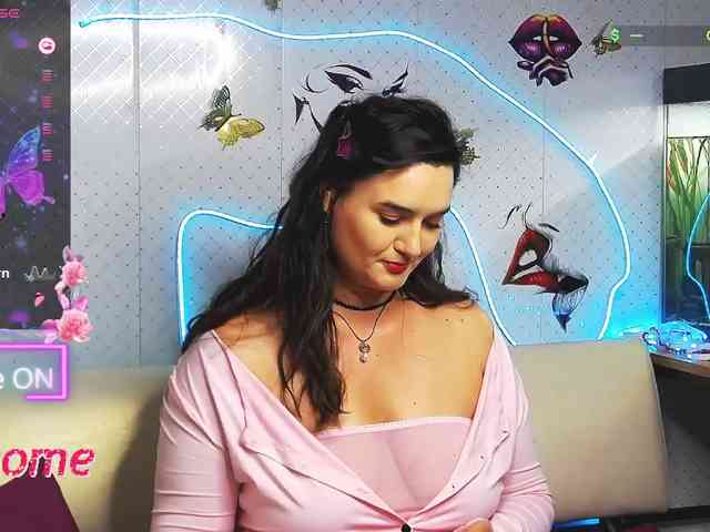 Lina_- webcam
