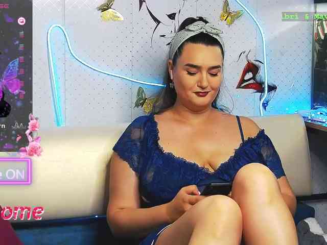 Lina_ webcam
