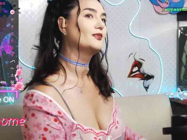 Lina_ webcam
