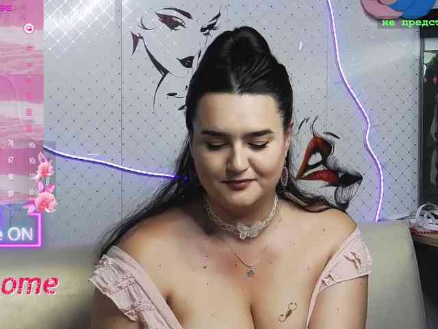 Lina_ webcam