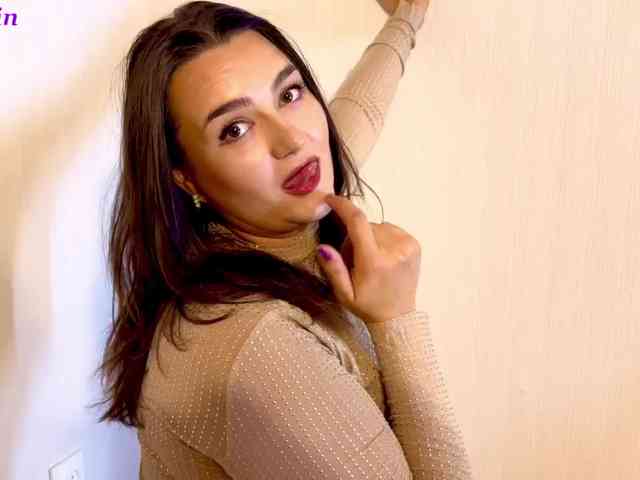 Lina_ webcam