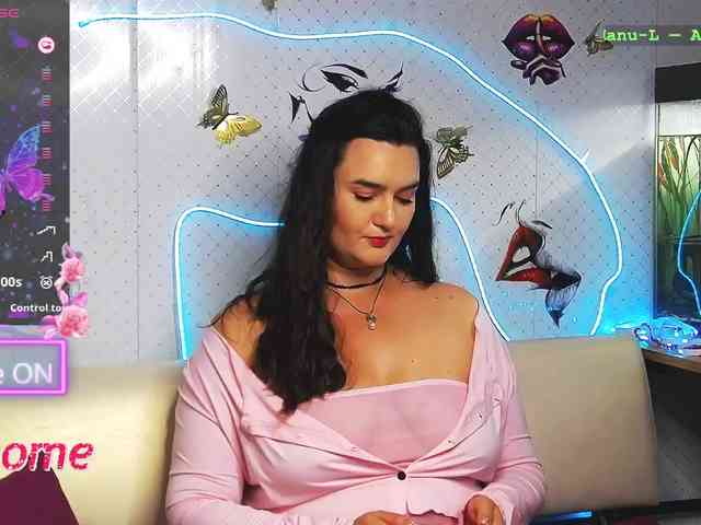 Lina_- webcam
