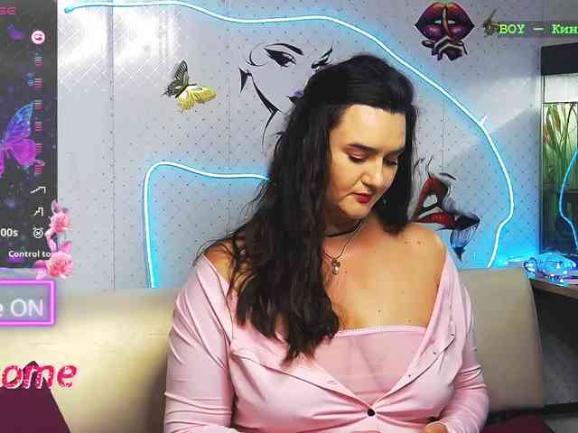 Lina_- webcam