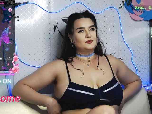 Lina_ webcam