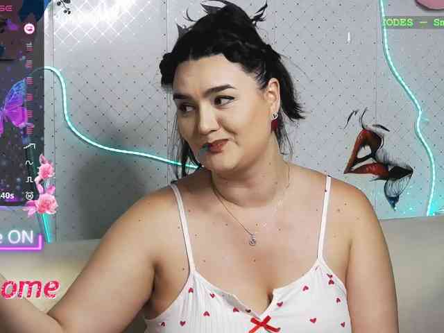 Lina_ webcam