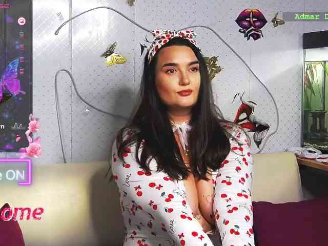 Lina_ webcam