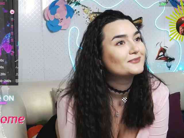 Lina_ webcam