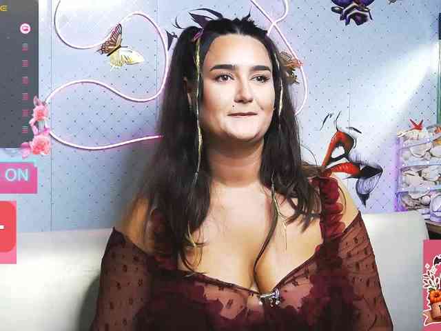 Lina_- webcam