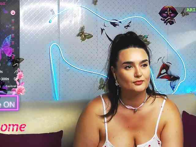 Lina_ webcam