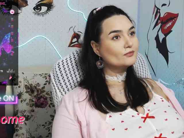 Lina_ webcam