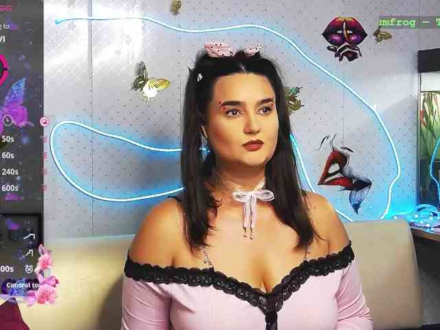 Lina_ webcam