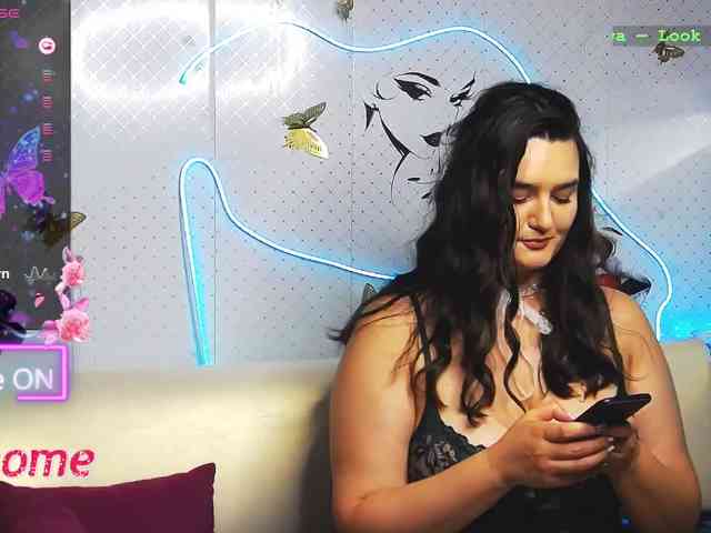Lina_ webcam