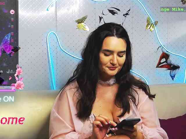 Lina_ webcam